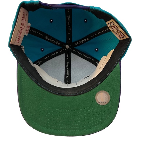 Charlotte Hornets Mitchell & Ness NBA Hardwood Classics Snapback Logo Hat OSF - Picture 5 of 10